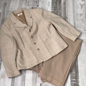 Talbots Woman’s Suit - Classic!